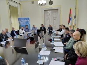 ПОЧЕТНА 1 77. 2